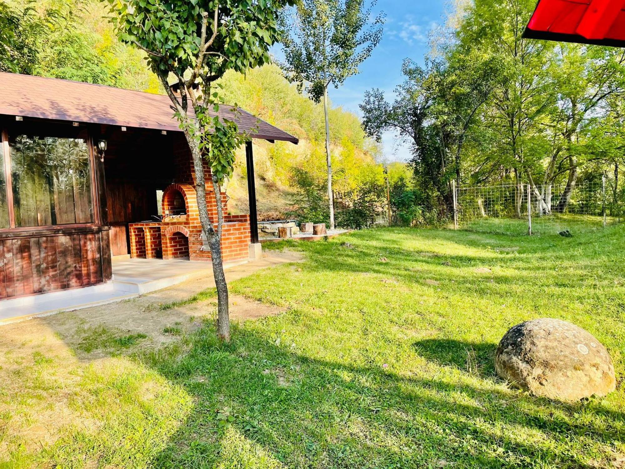Pensiunea Piri Land Comarnic Ngoại thất bức ảnh